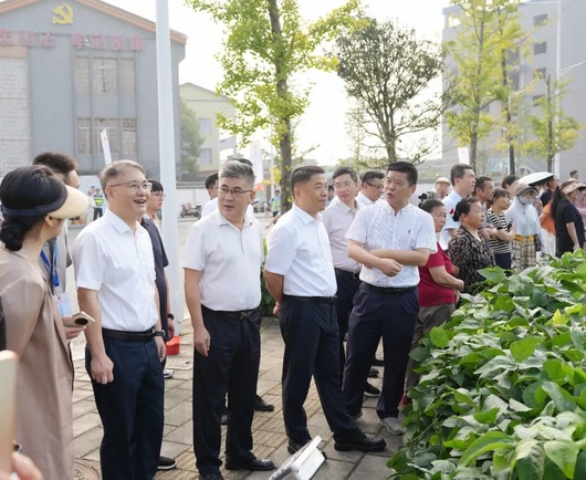 科技赋能庆丰收 省农科院领导带队参加2026年南平市“中国农民丰收节”主场活动