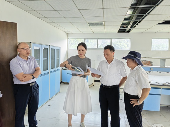 院党委书记、院长余文权带队在埔垱院区开展节前安全生产检查